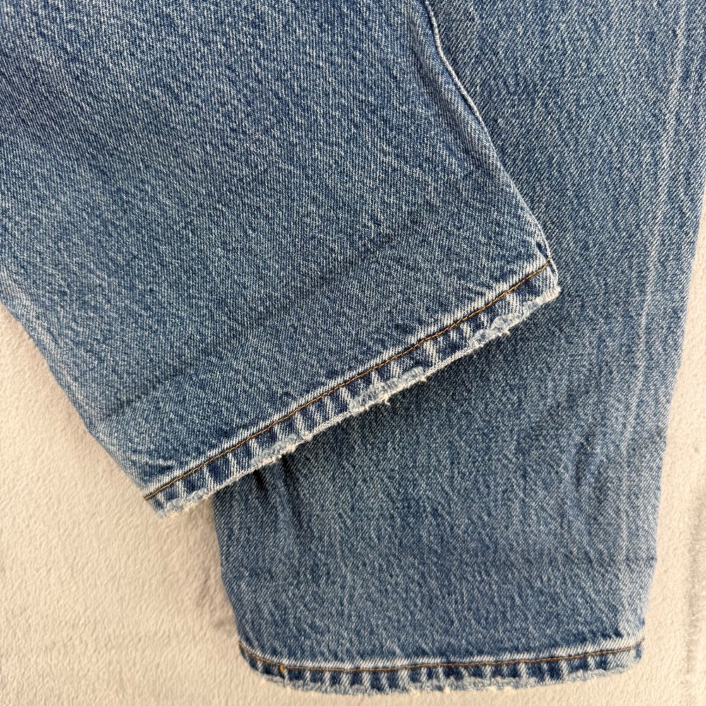 Levi's 501 '90s Selvedge Denim Light Wash Straight Leg Jeans Women's Sz W24 L30 - Picture 15 of 15